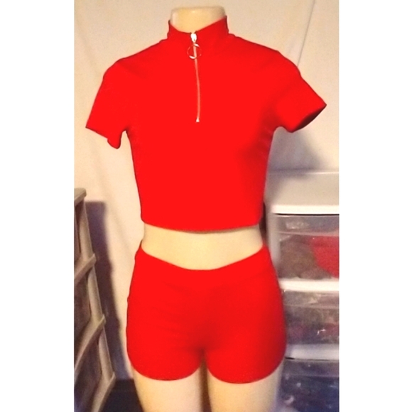capella Pants - Red 2 piece biker short set M
